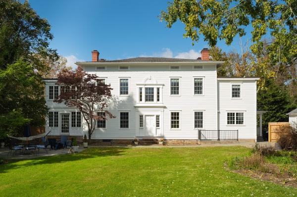 Douglas R. Schotland Architect