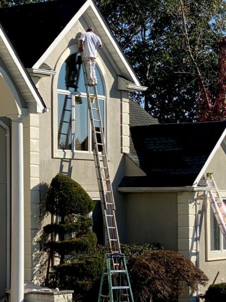 M & I Master Painters LLC