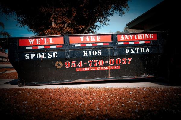 Junk IT LLC