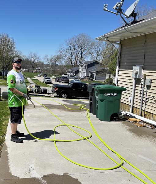 DSM Exteriors LLC