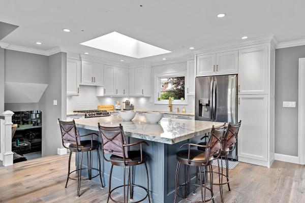 Center Island Contracting