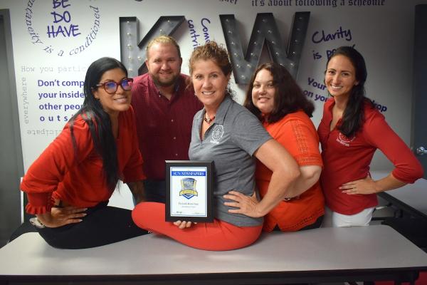 The Sand Dollar Home Team With Leslie Brown