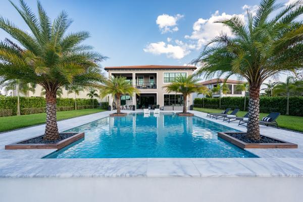 Ike's Carter Pool Companies