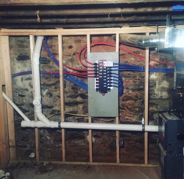 Aqua Plumbing & Heating LLC