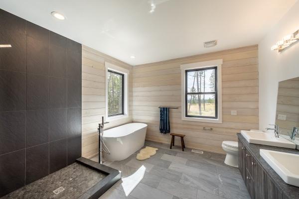 Mountain House Contractors LLC