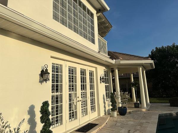 Mike Willis Roofing & Construction LLC