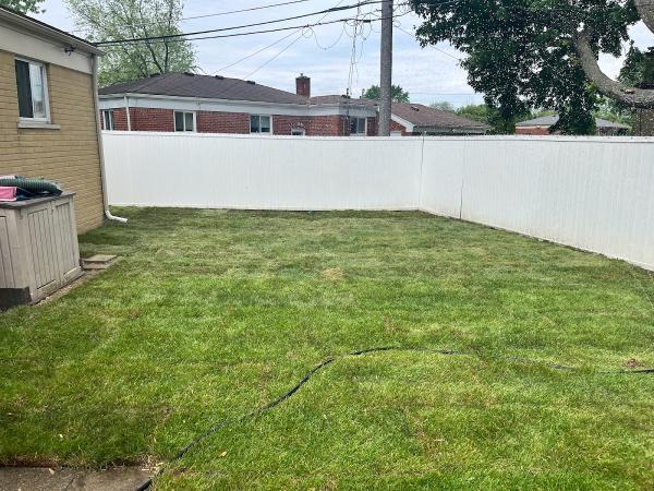 Lutomski's Landscaping & Lawn Care
