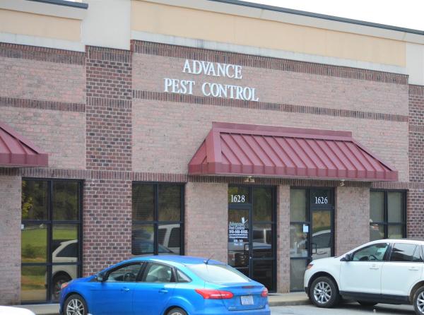 Advance Pest Control