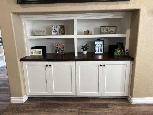 805 Custom Cabinets