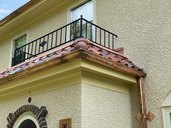 Les Jones Roofing