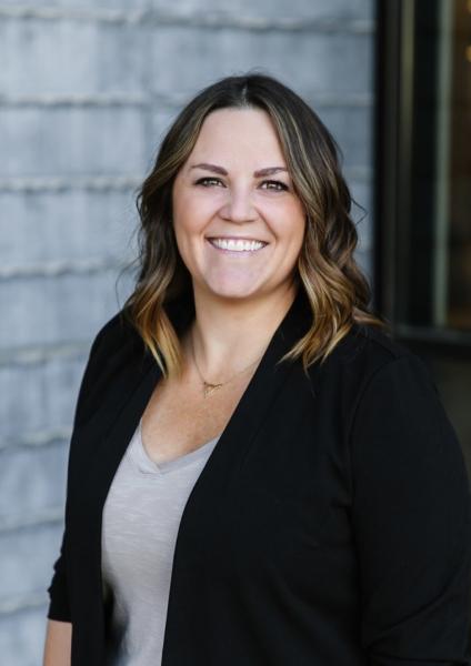 Ashley McClelland Realtor @ Real Estate Essentials