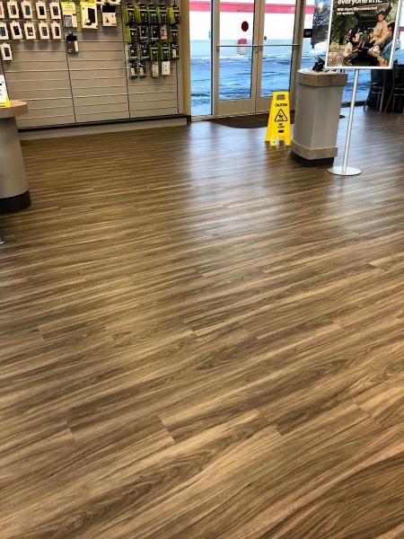 M.r.e. Cleaning Service