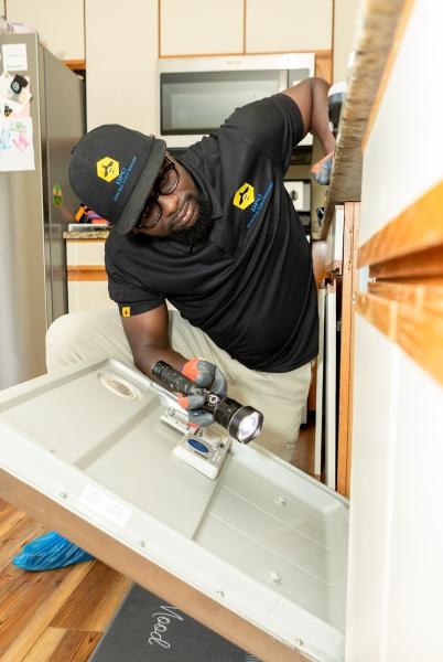 Divine Pest Control Enterprise LLC