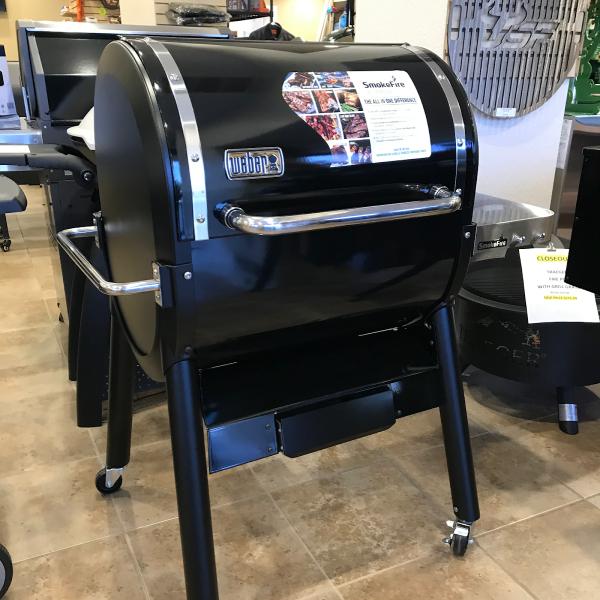 Mannix Pools and Grills