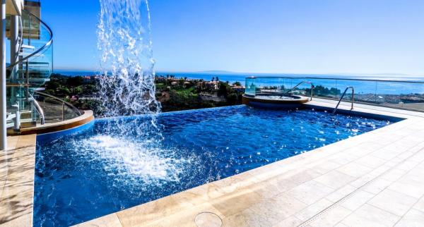 Symphony Pools