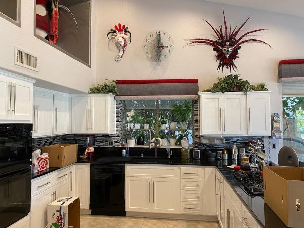 Arizona's Cabinet Refacing Company‎