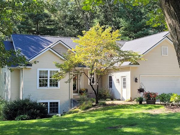 Lakeshore Roofing