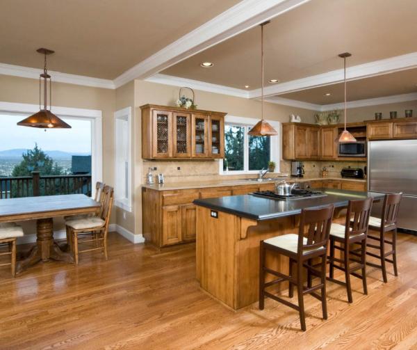 Hadinger Flooring