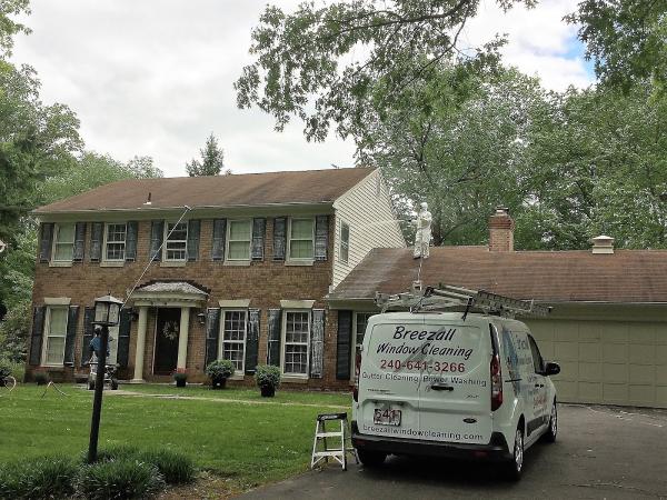 Breezall Window Cleaning
