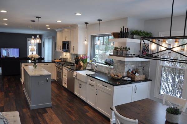 Distinctive Home Renovations