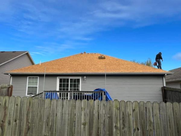 Chelle Roofing