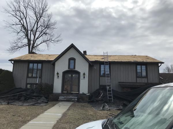 S & B Roofing and Construction