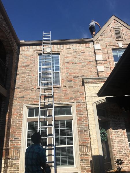 Lowry Roofing Co
