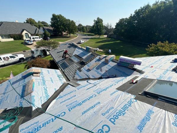 American Central Roofing & Construction