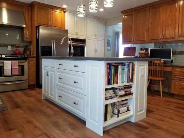 Lloyd's Remodeling & Cabinetry