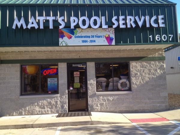 Matt's Pool Service