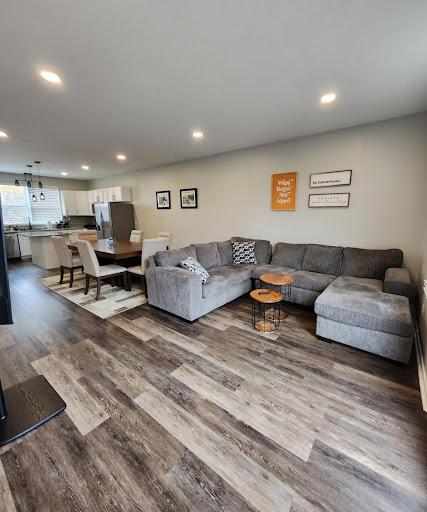 Creativity Cleaning LLC