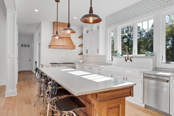 Standard Kitchen & Bath