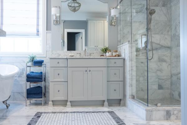 Standard Kitchen & Bath