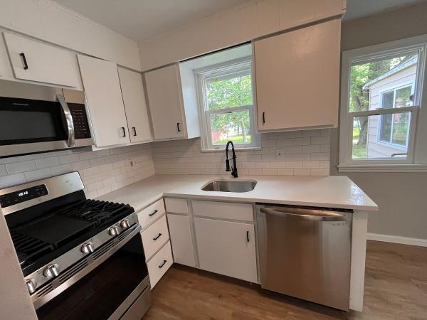 Cleveland Flooring and Remodel