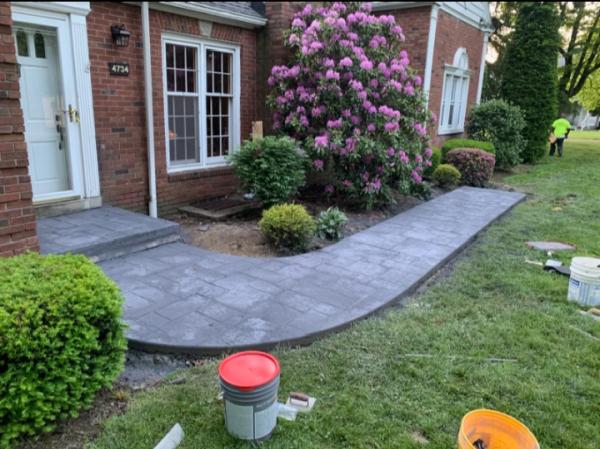 LES Concrete LLC