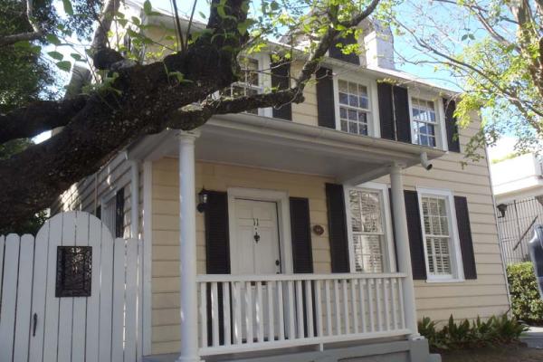 The House Doctor Roofer Carpenter Painter