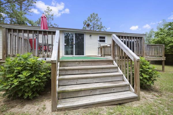 Deep Roots Real Estate