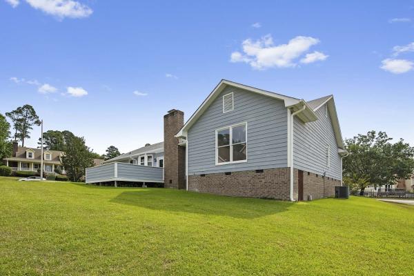 Deep Roots Real Estate