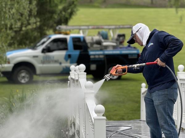 Oddly Satisfying Pressure Washing
