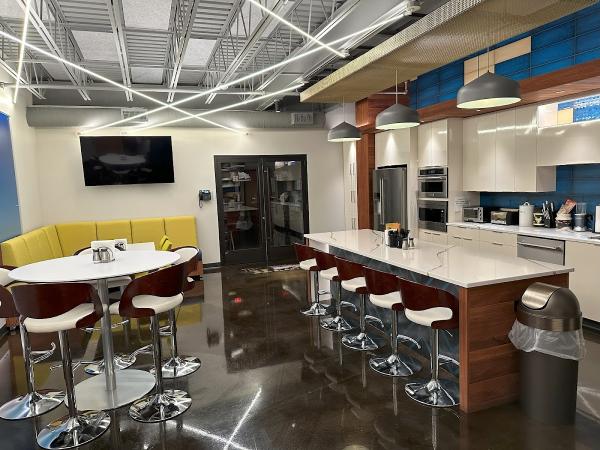 Clean Co Cleaning Solutions LLC