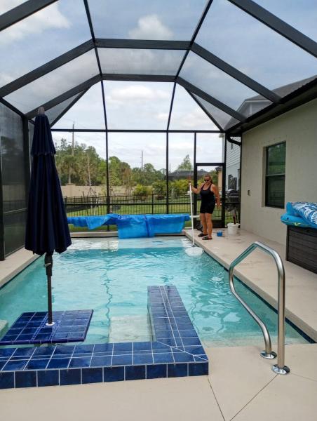 Sandpipers Pool Cleaning LLC