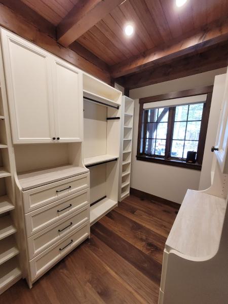 Custom Closets