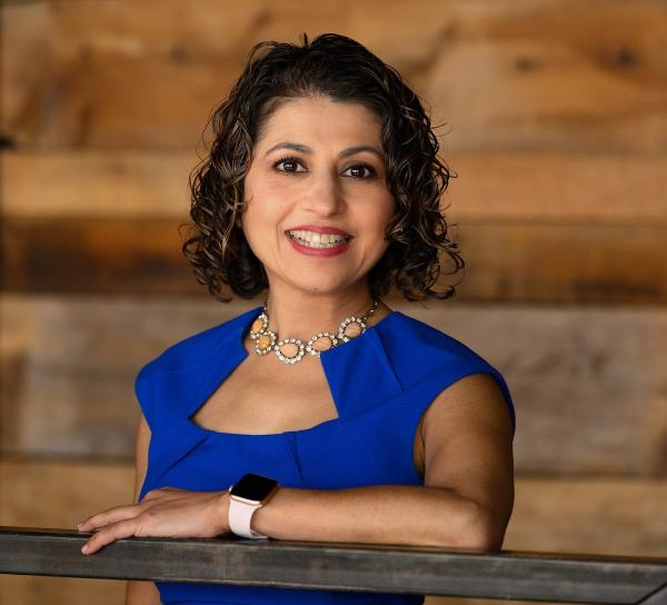 Gita Kapur Real Estate