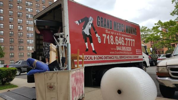 Grand Merci Moving