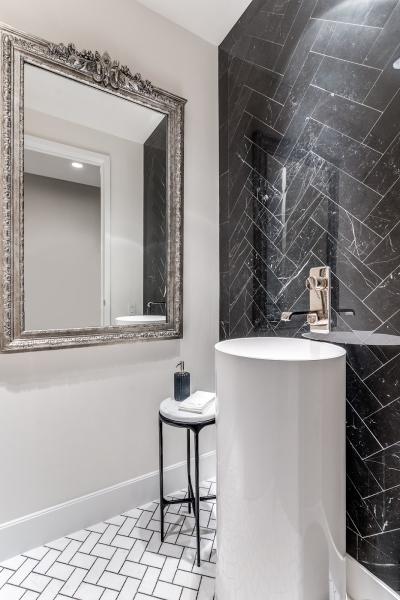Karen Konecny Interiors (Staging & Design)