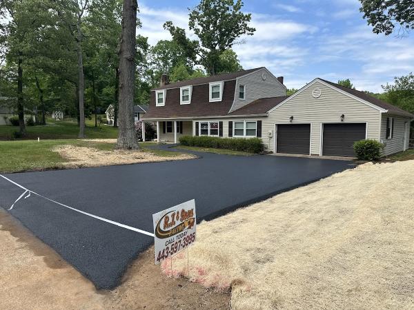 RJ & Sons Paving