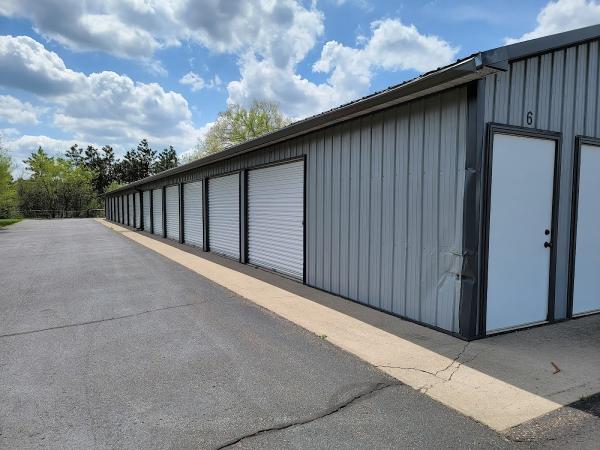 EZ Stor Mini Warehouses