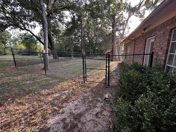 Moon Fencing LLC
