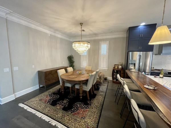 Favored Movers LLC