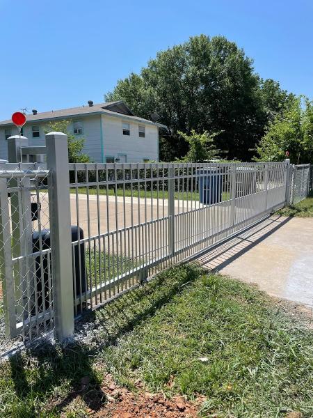 Four Seasons Wood & Iron Fencing